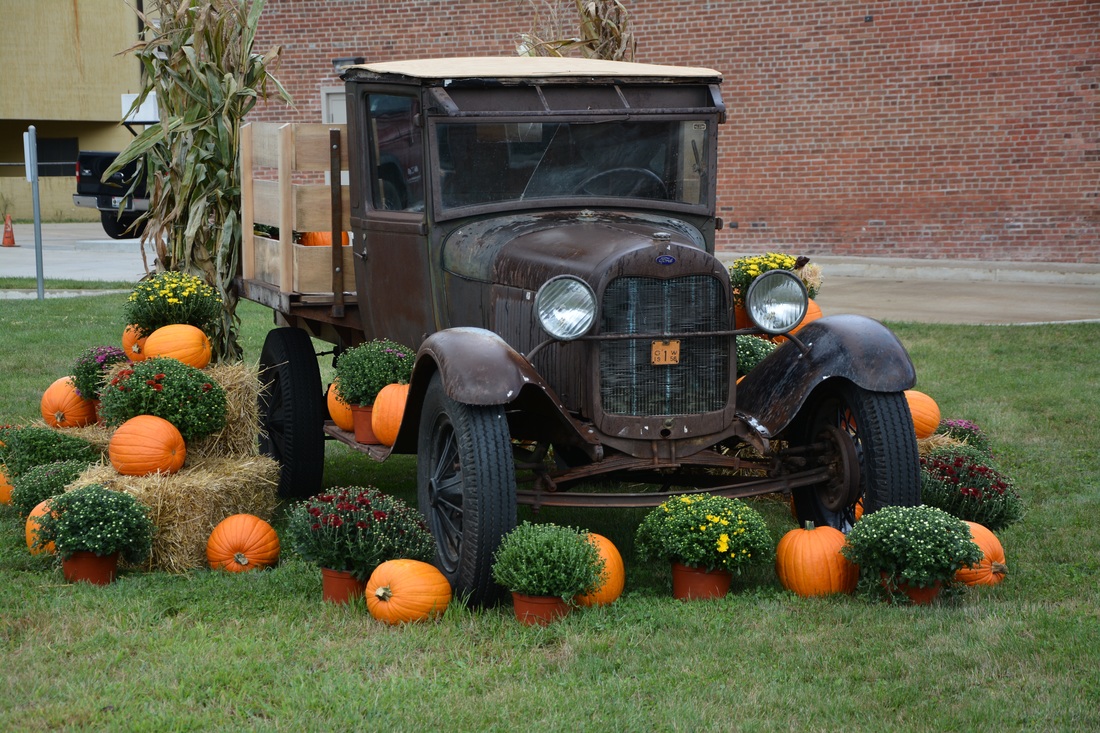 old brown buggy car